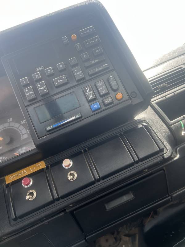 1991 Chevy Kodiak 12 ft Fatbed non cdl, (CN 75)