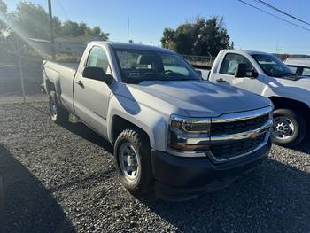 2017 Chevy Silverado 1500 Pickup (CN 38)