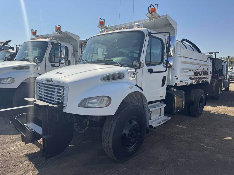 2004 Freightliner M2 5 yrd Dump truck, w/Side snow wing blade (CN 1016)
