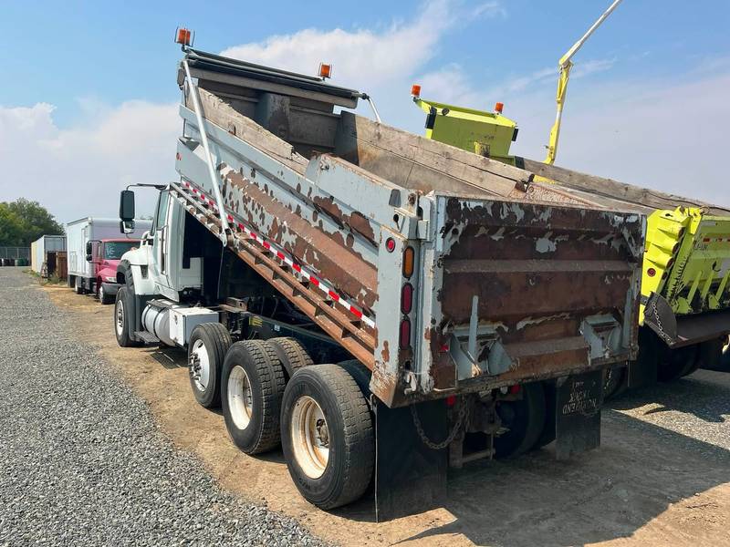 2014 IHC 2574 4 axle 12-14 yrd Dump Truck (CN 18)
