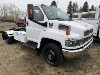 2008 CHEVY C4500, Stellar Flex head roll off, container retriever (CN 10)
