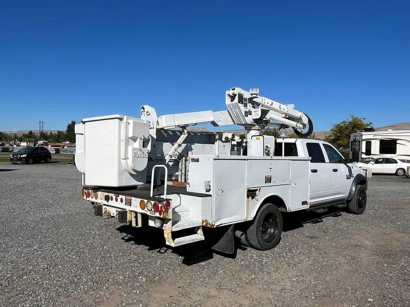 2016 Dodge Ram 5500 Bucket truck