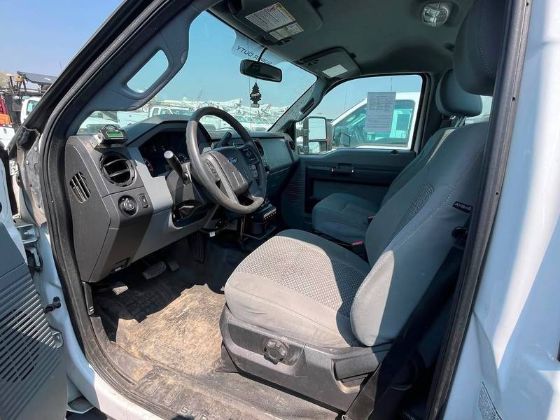 2013 Ford F-250 4x4 (CN-1013)