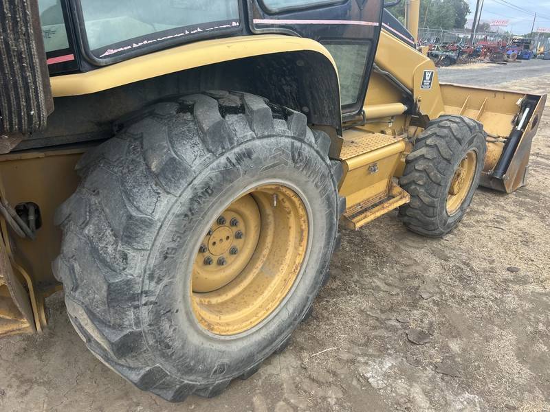 2004 Caterpillar 420D 4x4, Cab, Ext Hoe